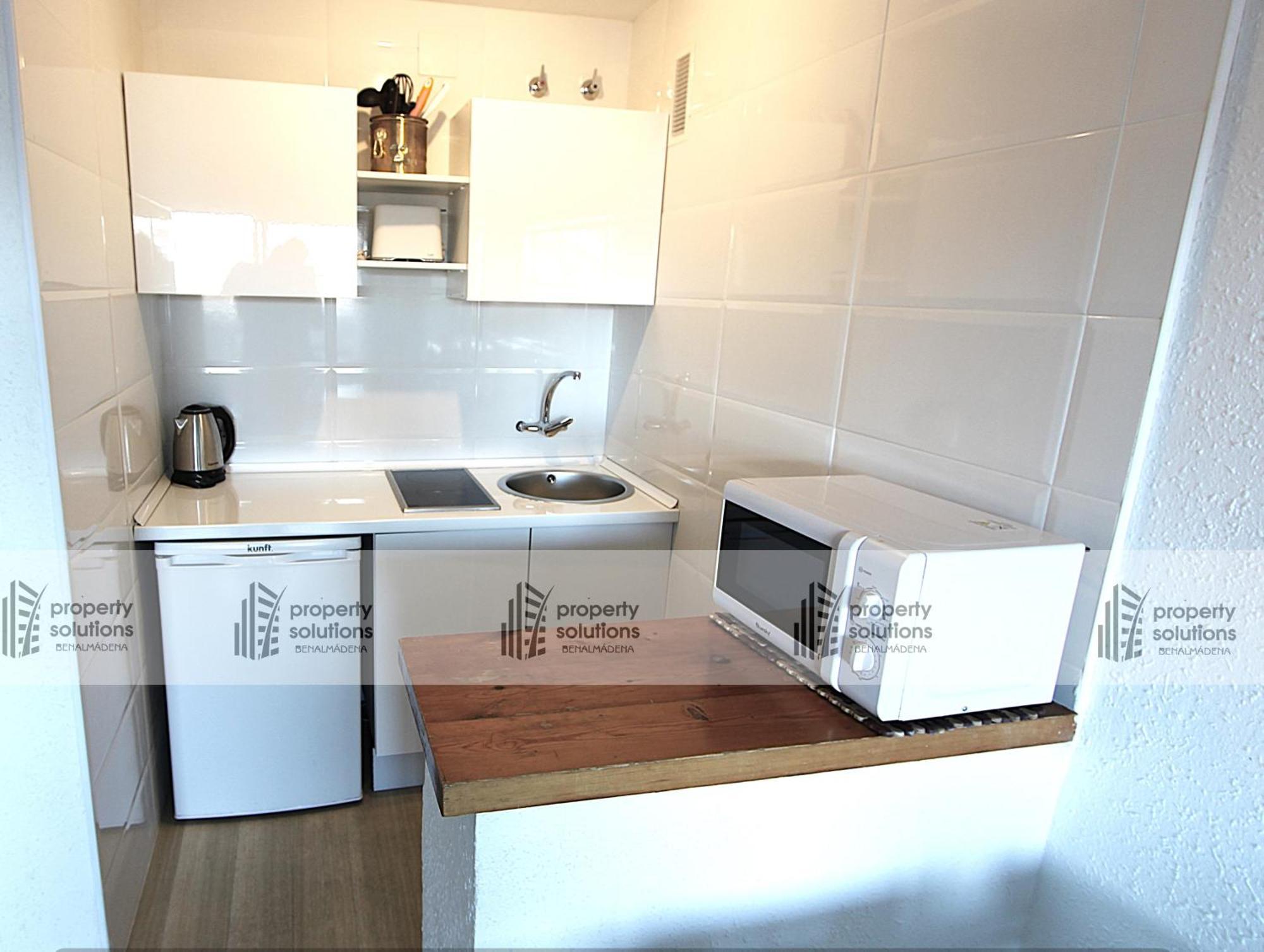 Apartament Benalbeach 207- Primera Linea De Playa - Piscina Abierta Todo El Ano