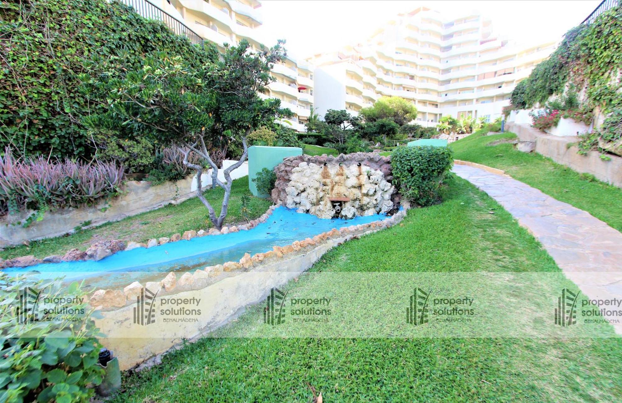 Benalbeach 207- Primera Linea De Playa - Piscina Abierta Todo El Ano Apartament *